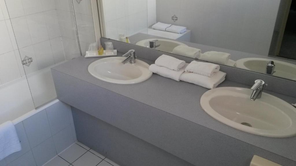 Inter-Hotel La Closerie Beaune Beaune (Cote d'Or) Quarto foto
