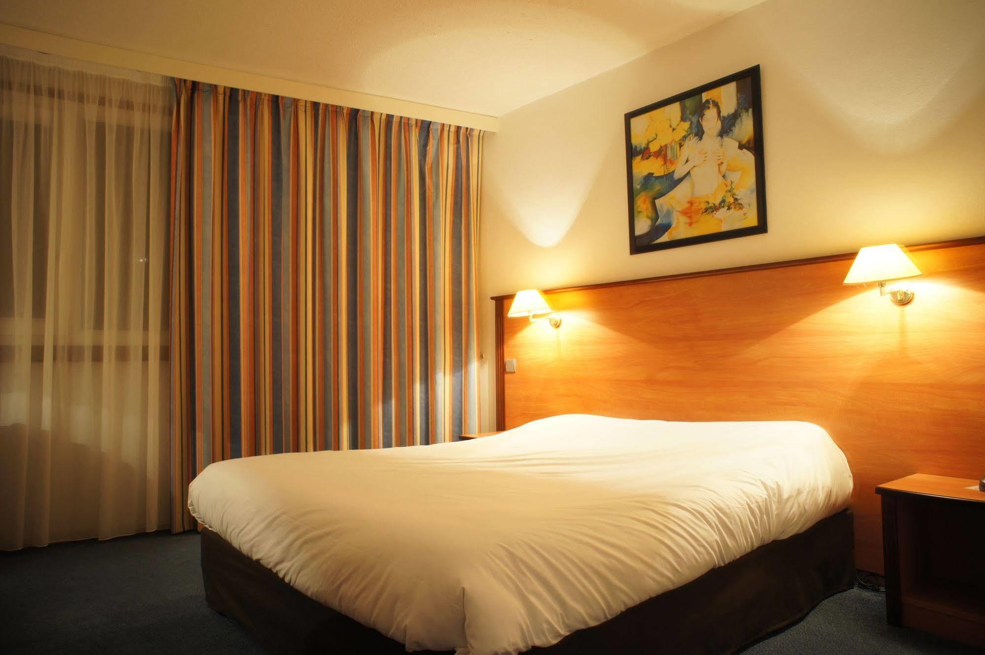 Inter-Hotel La Closerie Beaune Beaune (Cote d'Or) Exterior foto